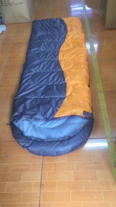拼色睡袋产品图