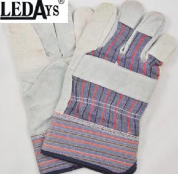 Electric welding gloves in checkered cloth thumbnail