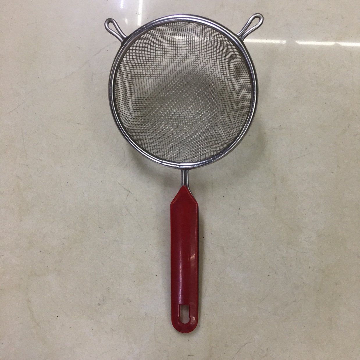 红柄双耳油格