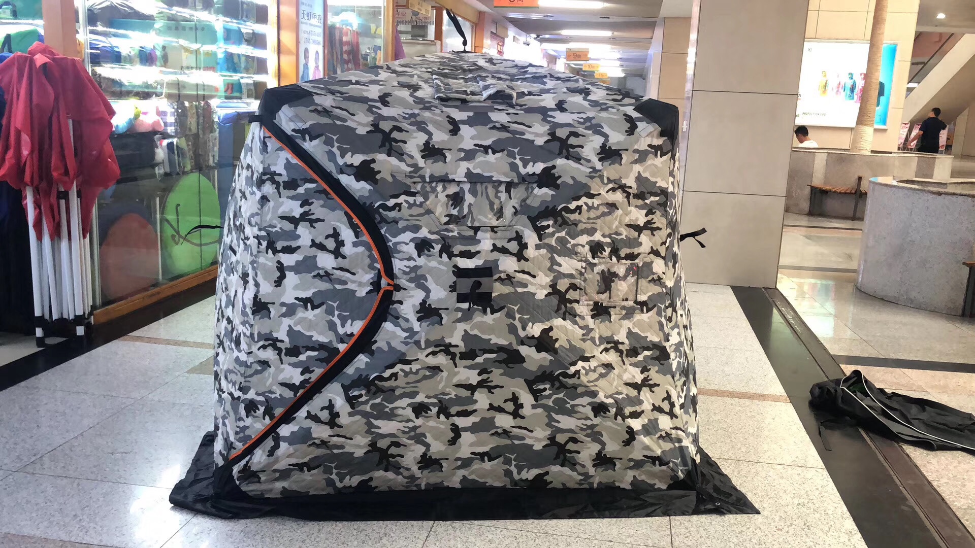 Winter fishing tent Specification image