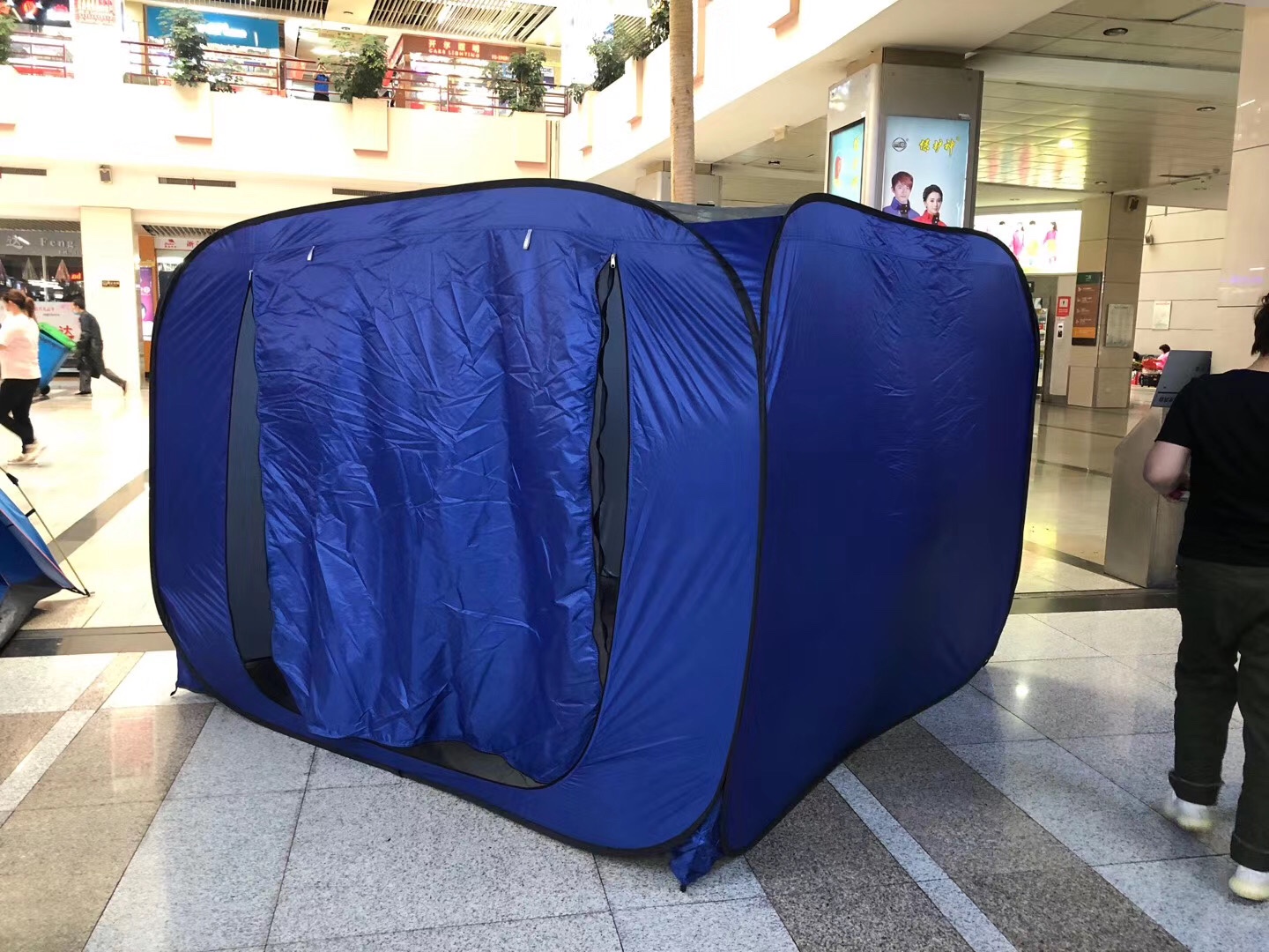 2x2.4 mobile cabin isolation tent Specification image