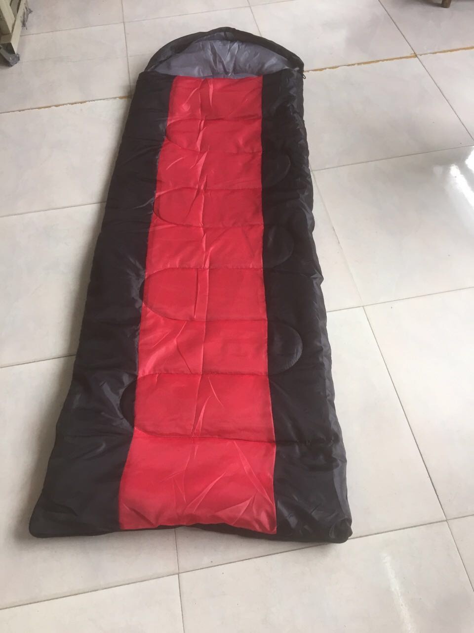 拼色睡袋白底实物图