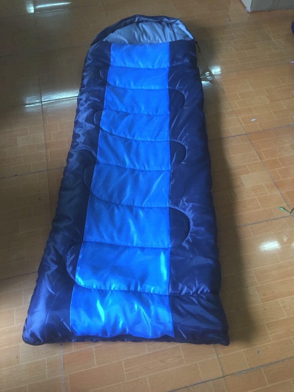 拼色睡袋细节图