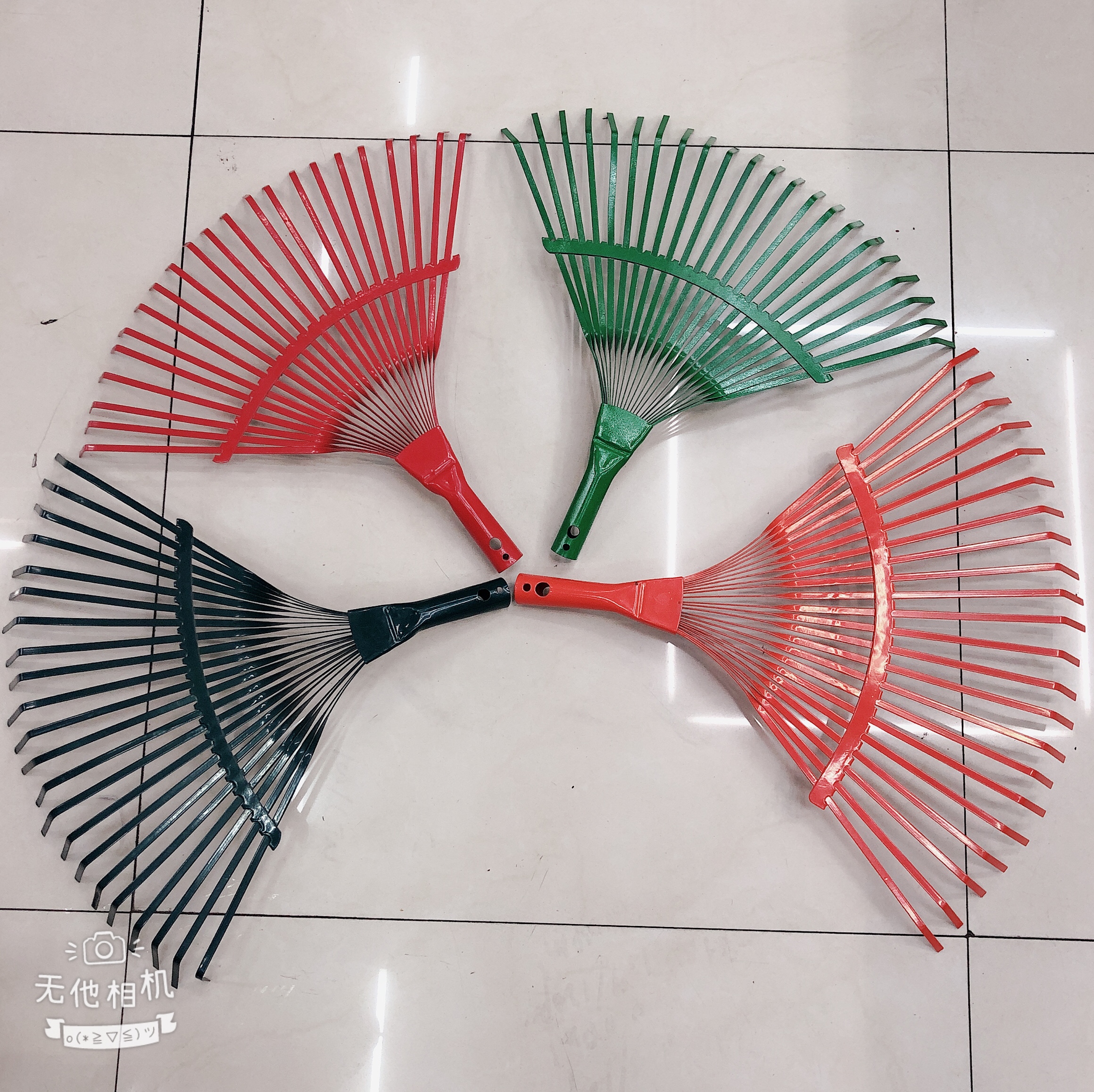 永康厂家直销，22齿台式铁草耙，东南亚销款，扁丝耙，园林工具，园林草耙，落叶耙详情图8