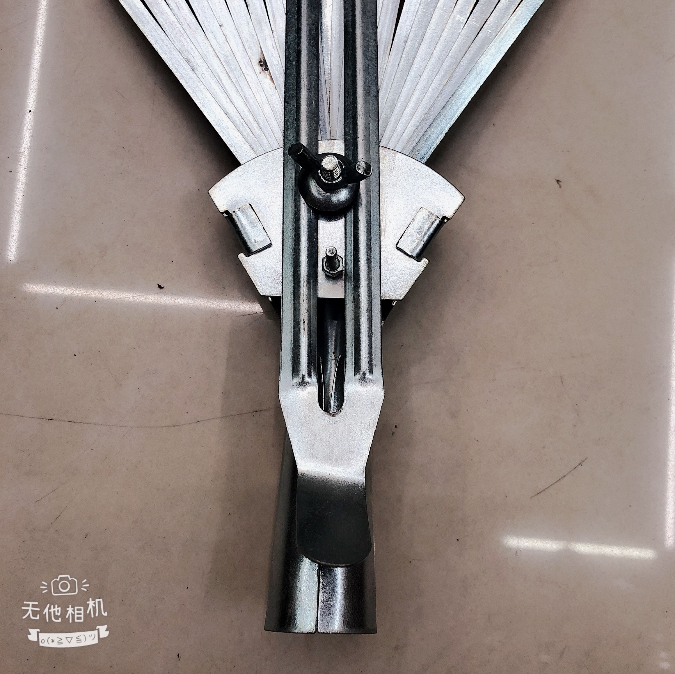 永康厂家直销22齿CC-1004活动铁耙，可伸缩可调节园林草耙，园林工具，落叶耙详情图5