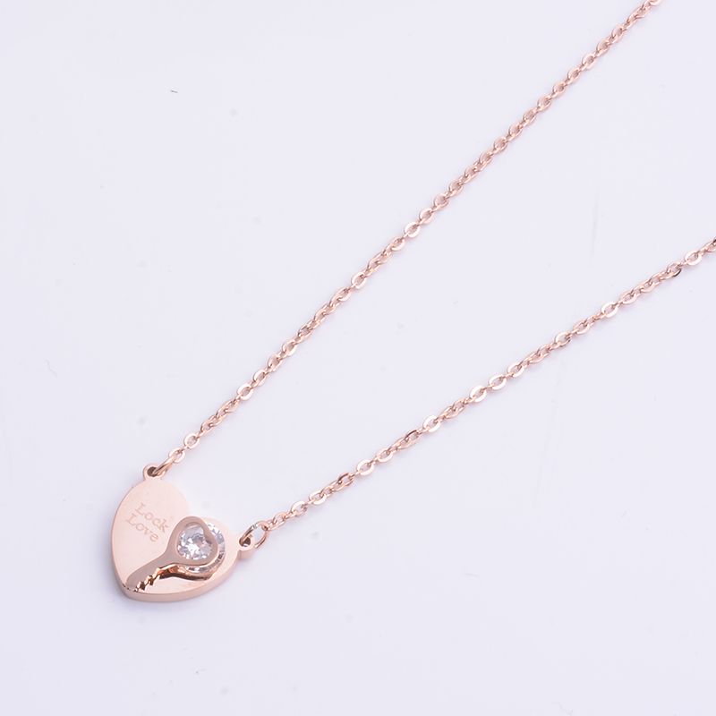 Mini love key diamond necklace with titanium steel plating 18k rose gold clavicle chain for women's color fasteners thumbnail