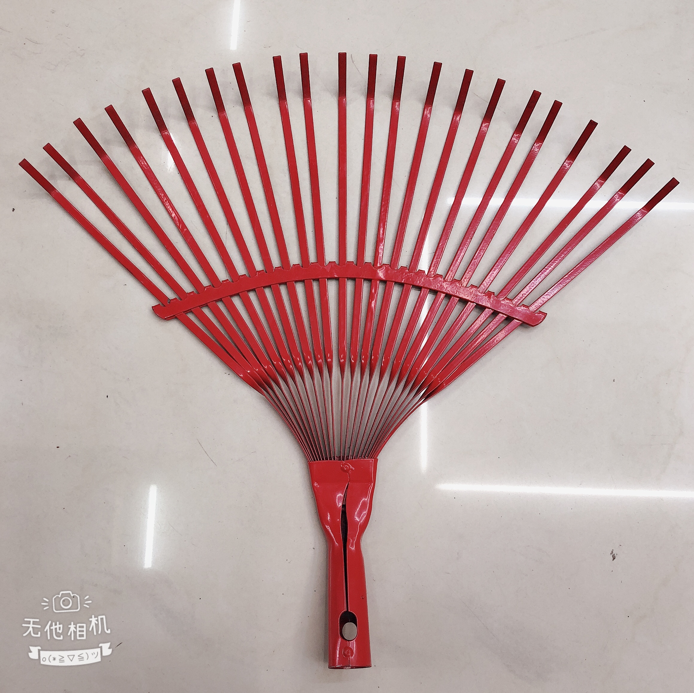 永康厂家直销，22齿台式铁草耙，东南亚销款，扁丝耙，园林工具，园林草耙，落叶耙详情图4