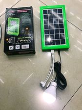 新款太阳能小系统x f-7787 带手机充电带灯泡照明家用小系统