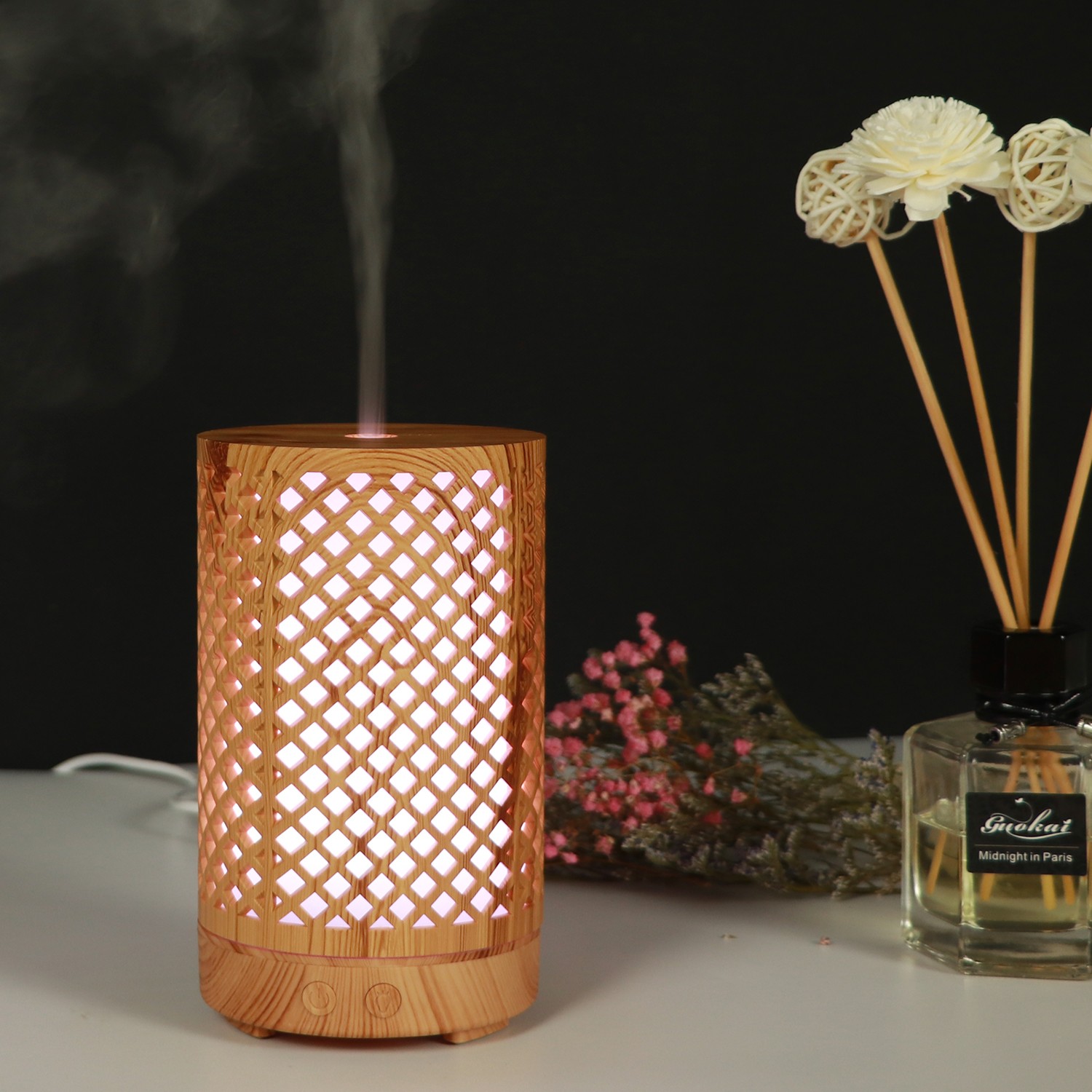 Amazon venta caliente rejilla hueca aromaterapia máquina humidificador aromaterapia lámpara mesa regalo creativo detail image 6