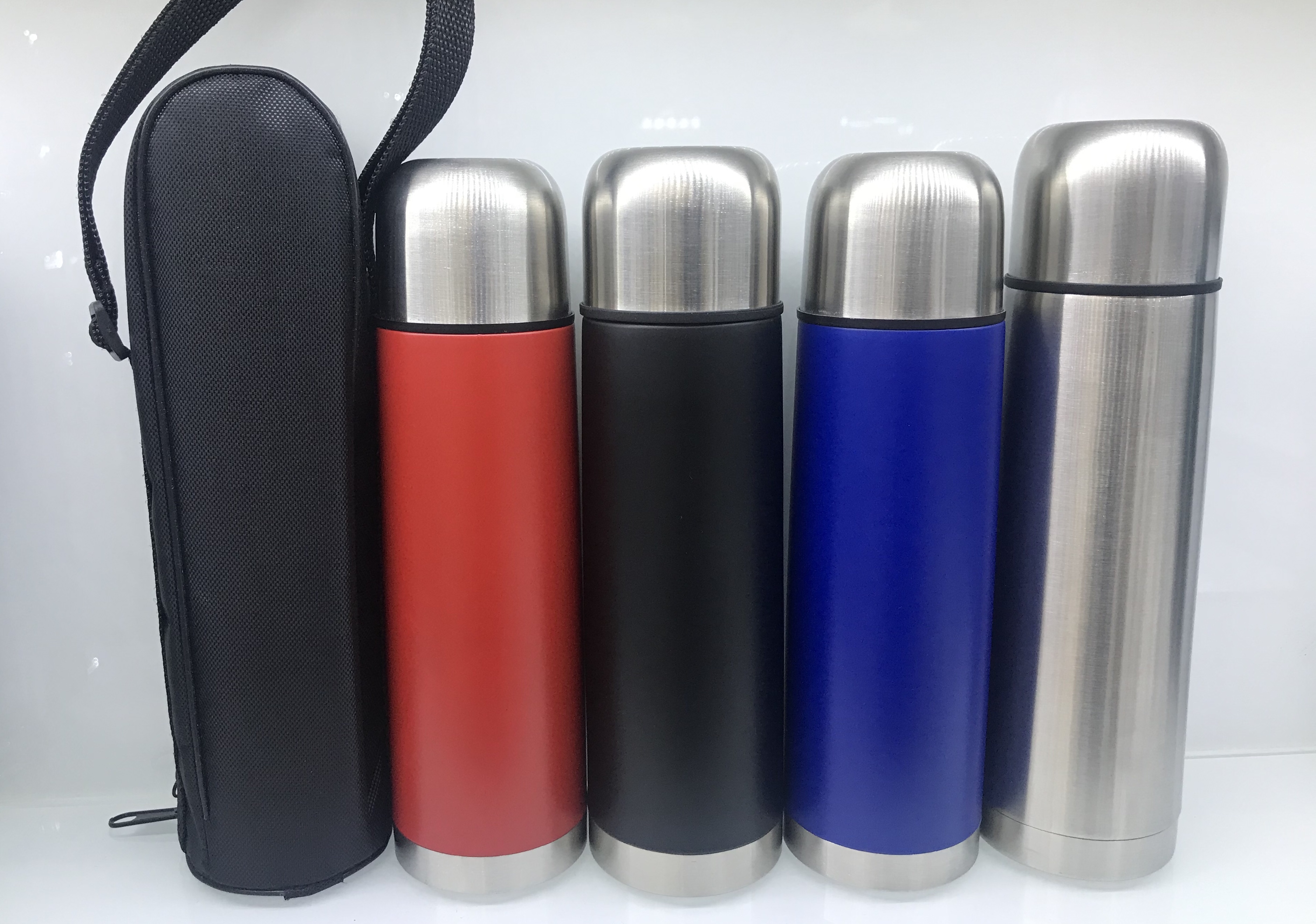 Outdoor thermos cup with leather bag. 350ML. 500ML. 750ML. 1000ML details Picture