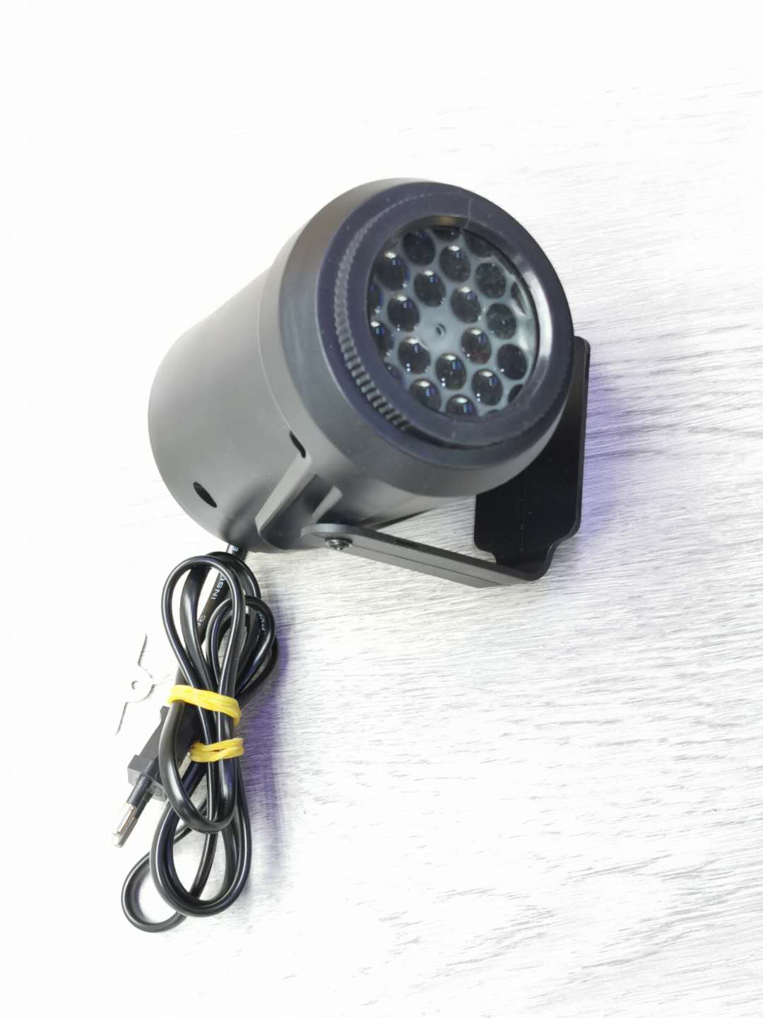 Stage lights New LED Snowstorm Rotary projection lights can be replaced by Caffrey pattern snowflake rotary projection lights thumbnail