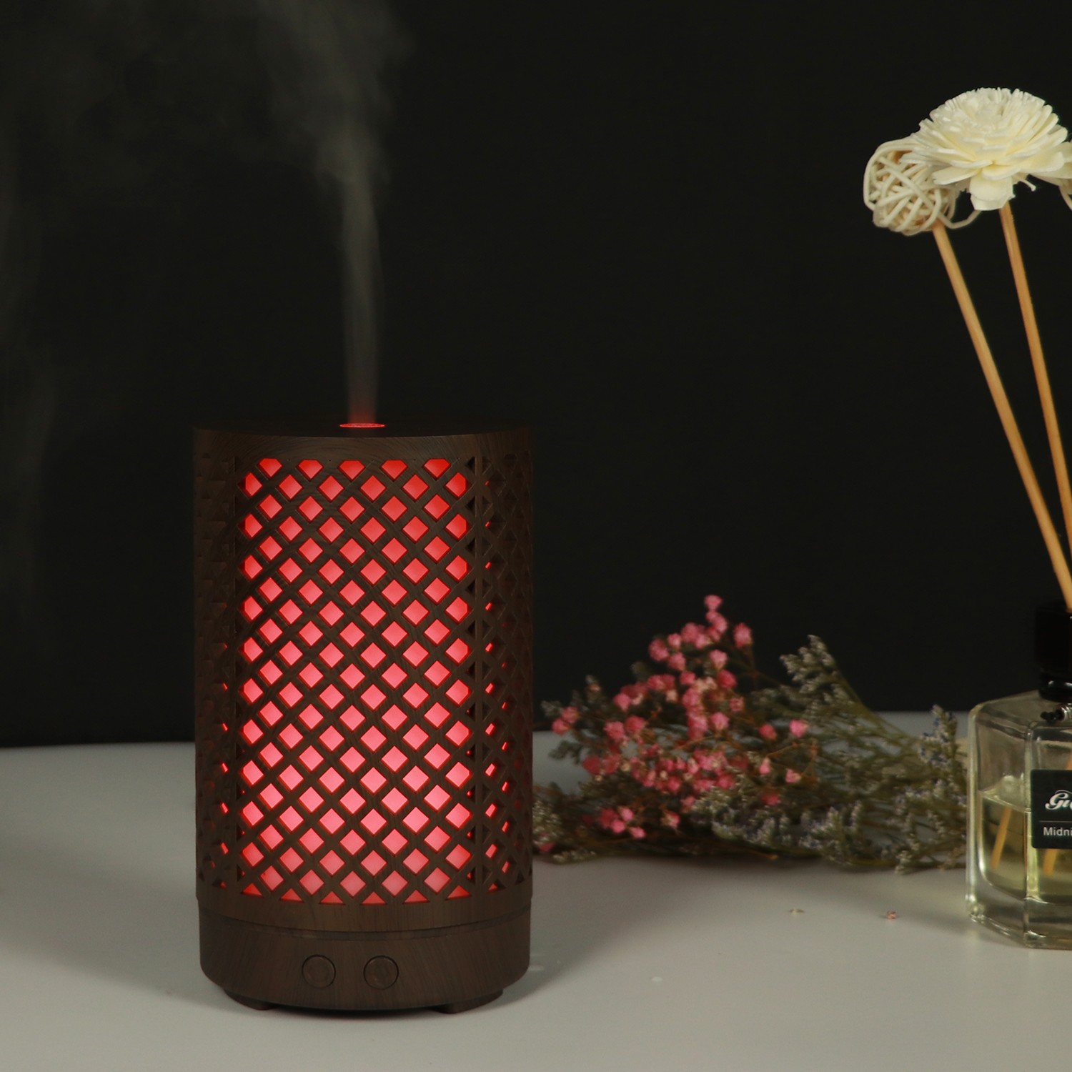 Amazon venta caliente rejilla hueca aromaterapia máquina humidificador aromaterapia lámpara mesa regalo creativo detail image 9