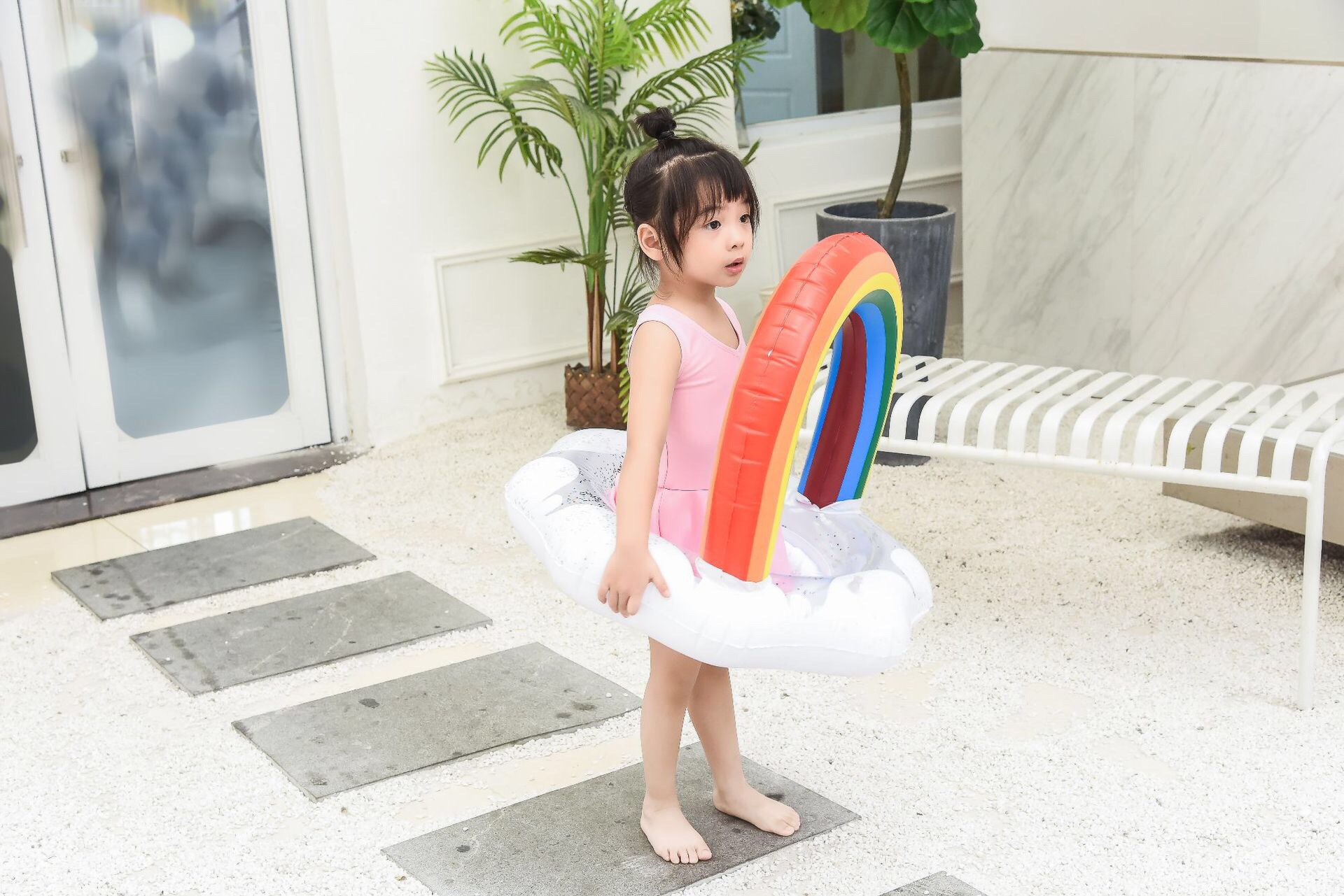 现货供应 ins网红加厚儿童亮片彩虹云朵座圈婴幼儿游泳圈宝宝坐圈详情图8