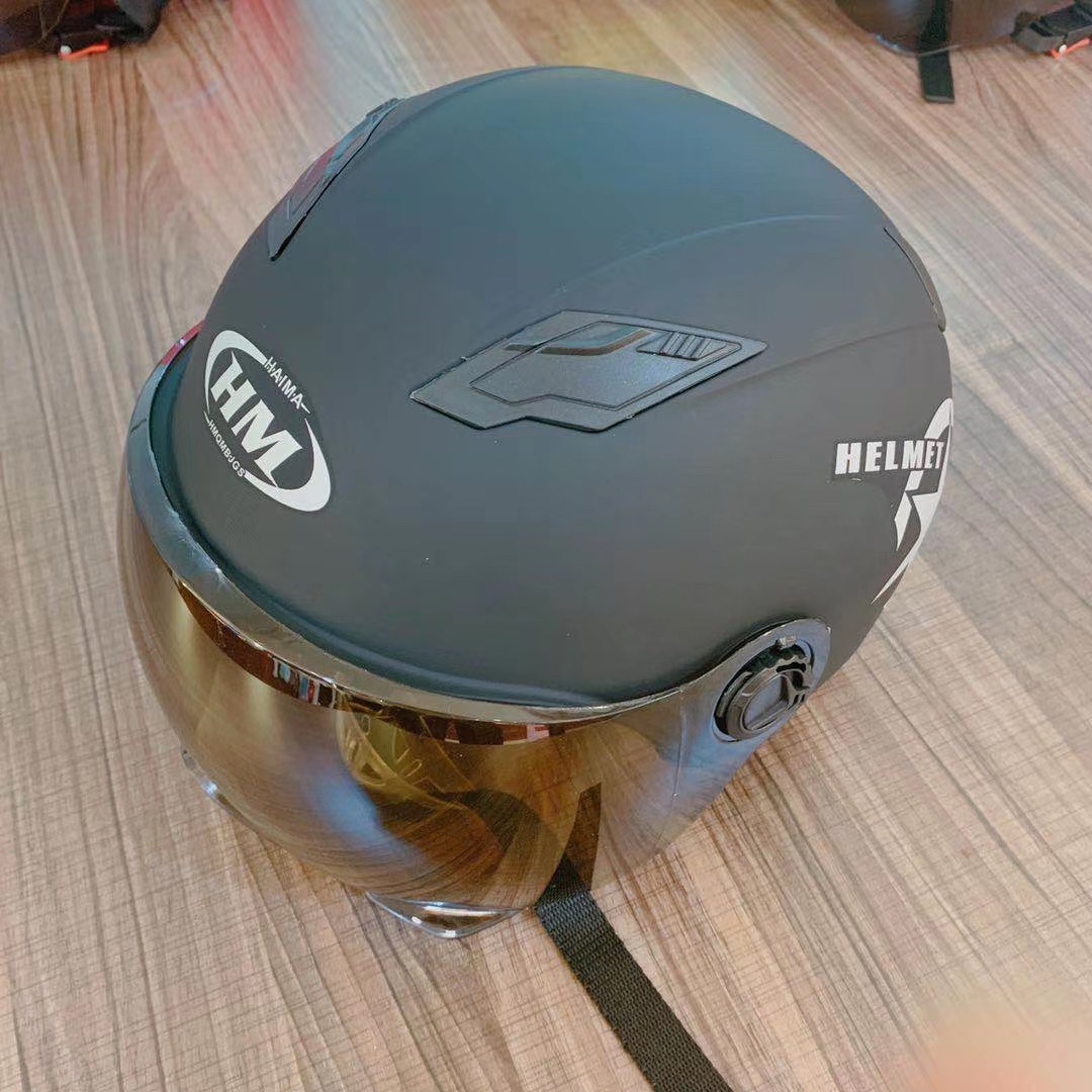 Electric vehicle helmet Application Scenario