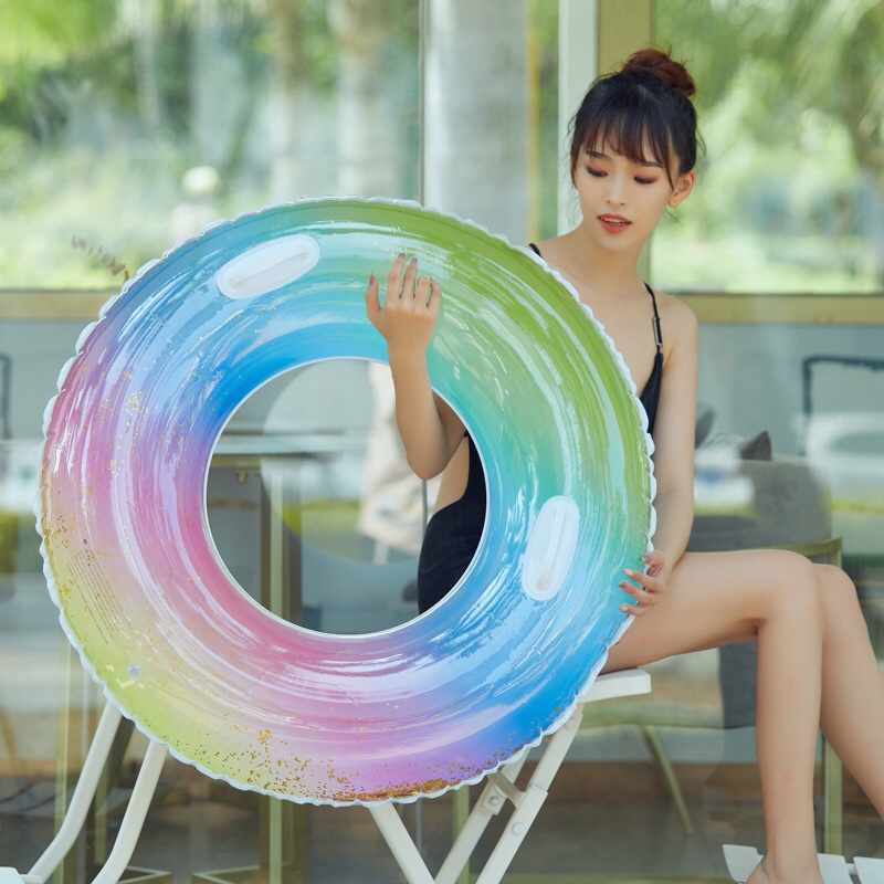 厂家直销 亮片游泳圈透明 彩虹泳圈成人 儿童泳圈 水上充气救生圈01白底实物图