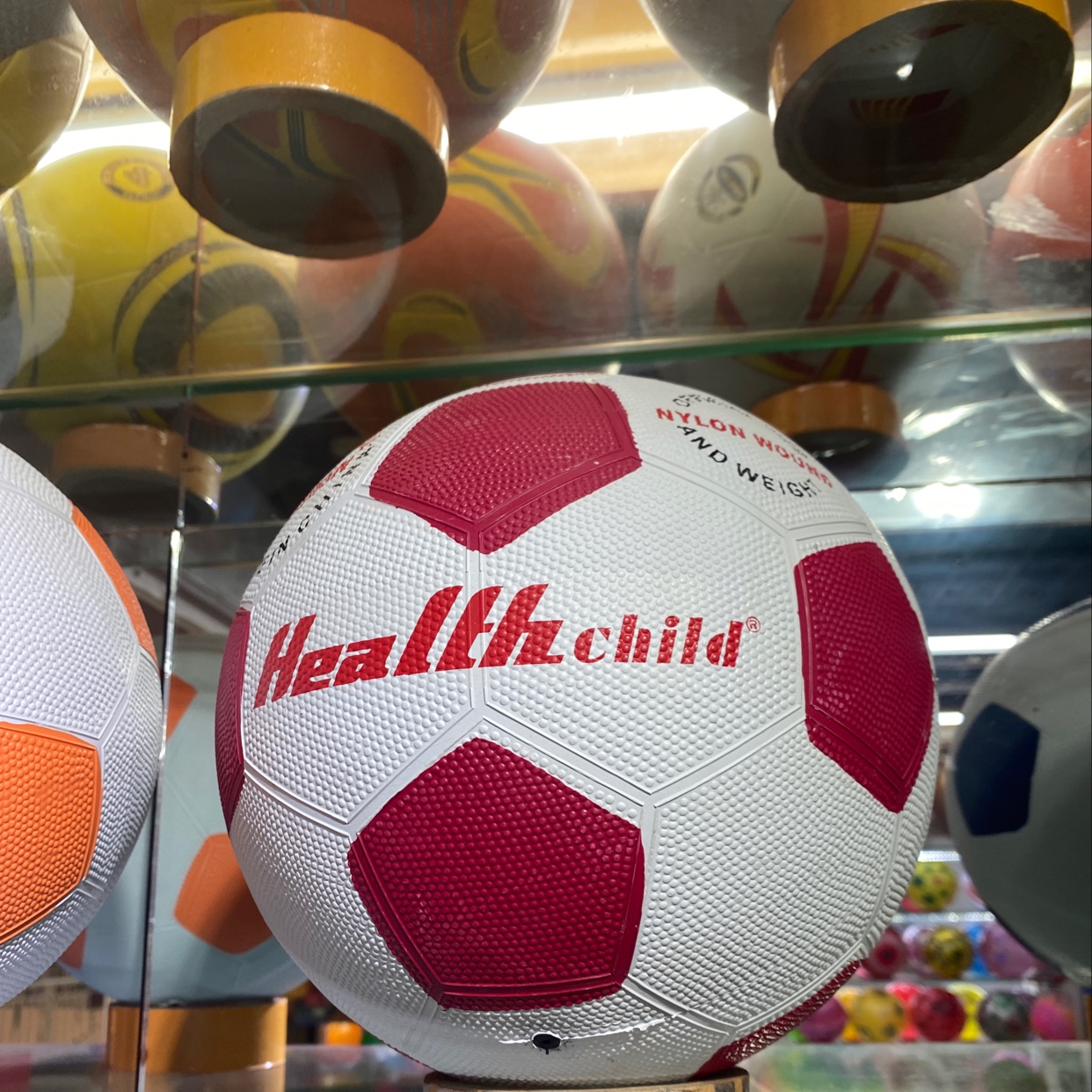 No. 4 Pellet Rubber Football details Picture