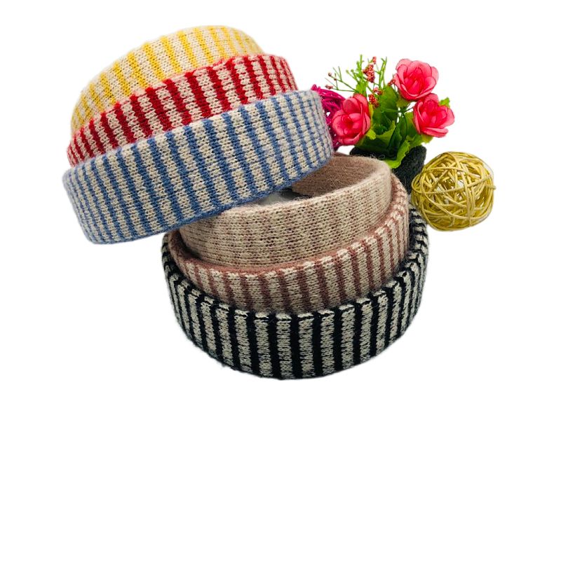 Gentle striped wool headband Mohair knit headband Wide edge haircard network red temperament pressure hair accessories Headwear lady Application Scenario