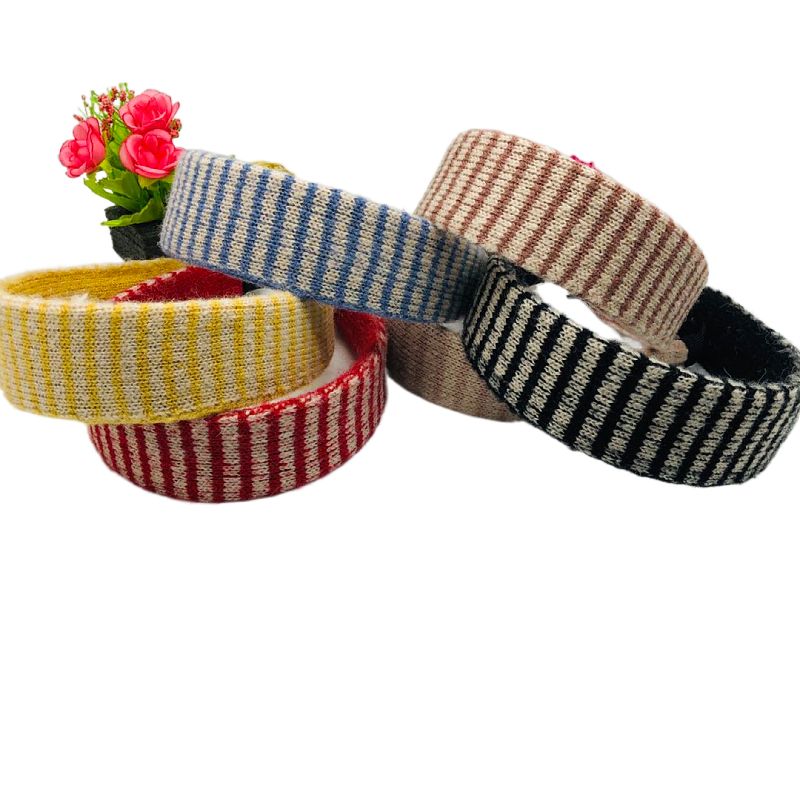 Gentle striped wool headband Mohair knit headband Wide edge haircard network red temperament pressure hair accessories Headwear lady details Picture
