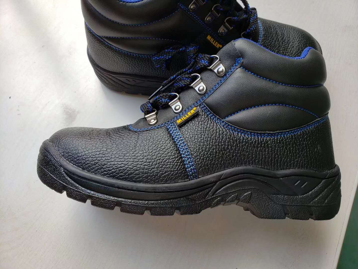 Labor protection shoes Safety shoes