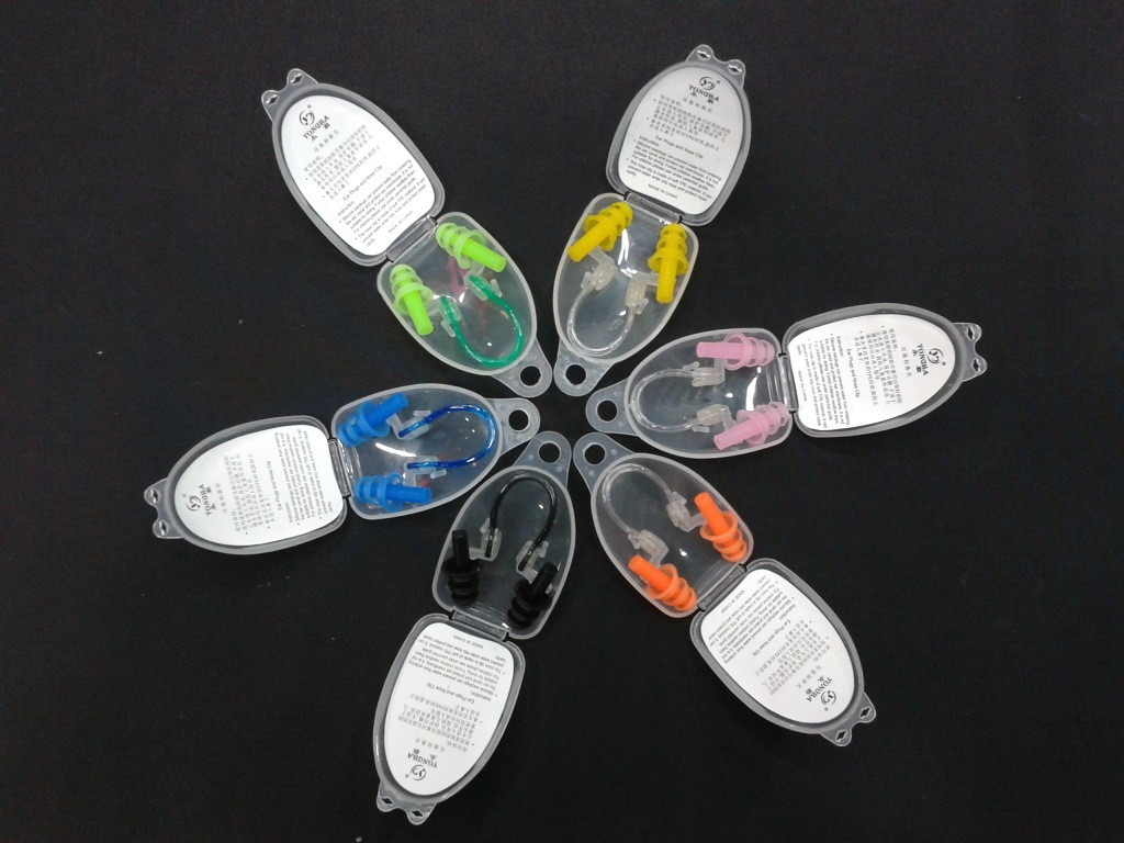 厂家大量批发 圆盒鼻夹耳塞套装 游泳配件 游泳池装备款 随机混色详情图10