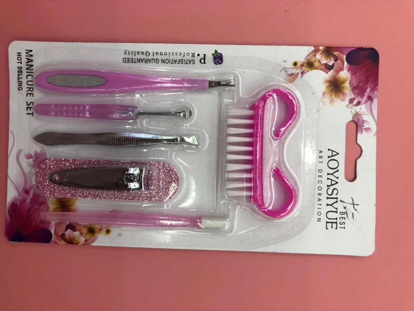 A-209 Beauty Kit Manicure care and maintenance kit