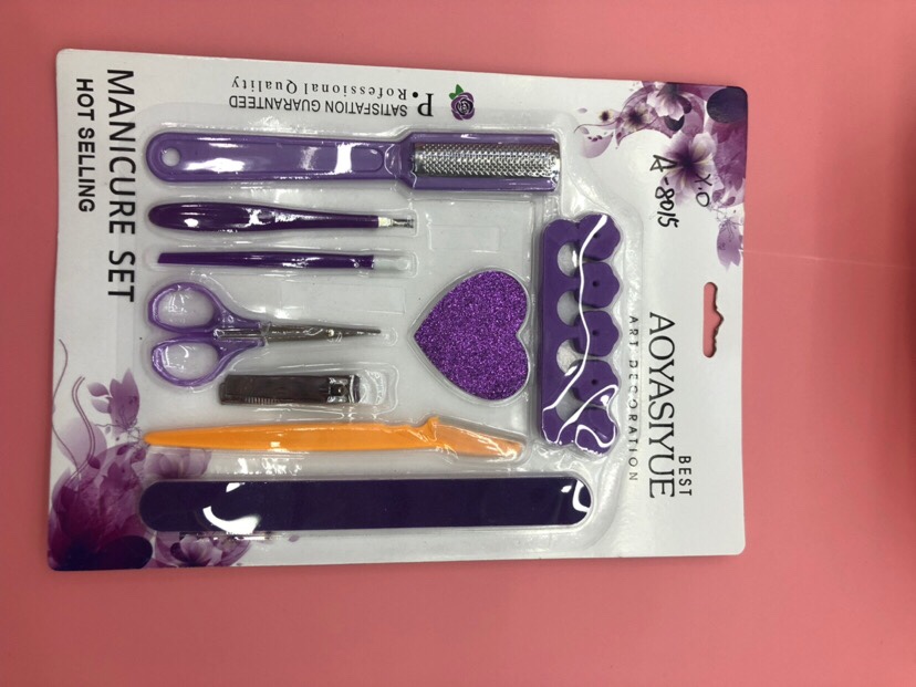 A-8015 Beauty Kit Manicure care kit thumbnail