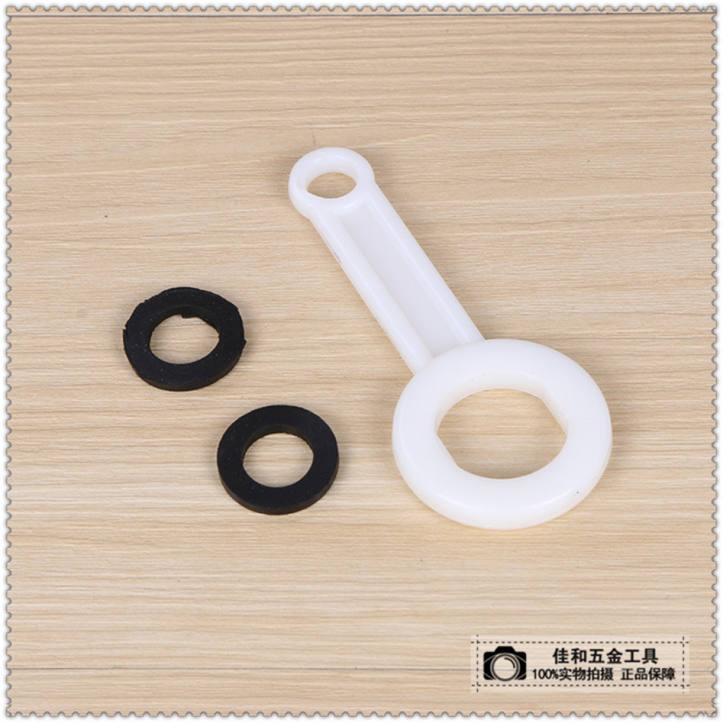 Water Spanner details Picture