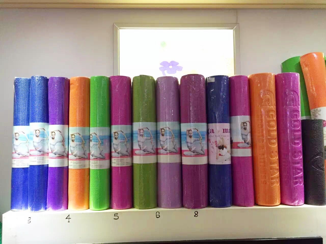 热卖3mm厚瑜伽垫打坐垫运动防滑垫素色瑜伽垫室内运动垫PVC瑜伽垫练习垫防滑垫防摔垫61*173cm详情11
