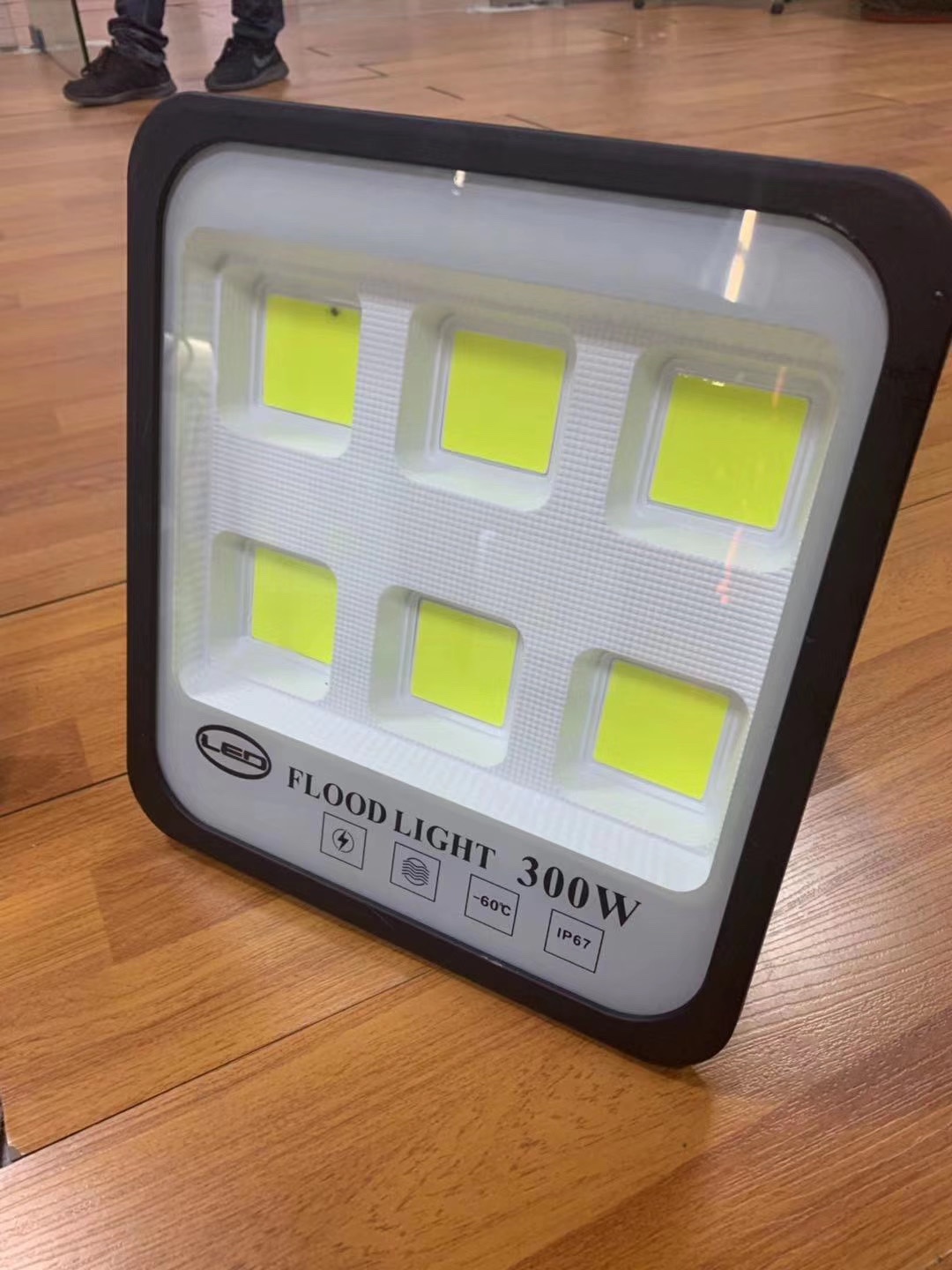 50W, 100W, 200W, 300W LED floodlight item number -16891 Item Picture