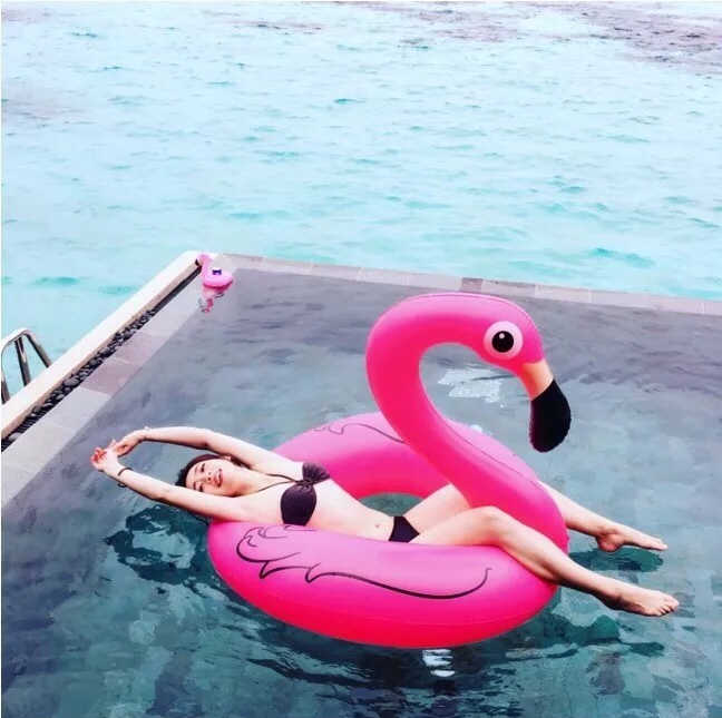 Factory wholesale 90cm inflatable PVC flamingo swimming rings and unicorn mount water rings Application Scenario