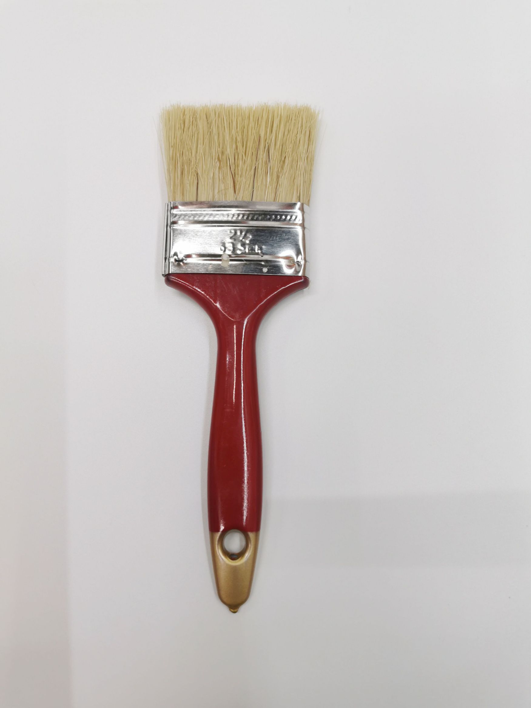 No. 633 red plastic handle, golden tail and white bristle paint brush