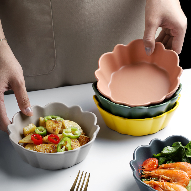 北欧简约纯色陶瓷花形碗家用饭碗烤碗水果碗沙拉碗甜品碗单个日式图