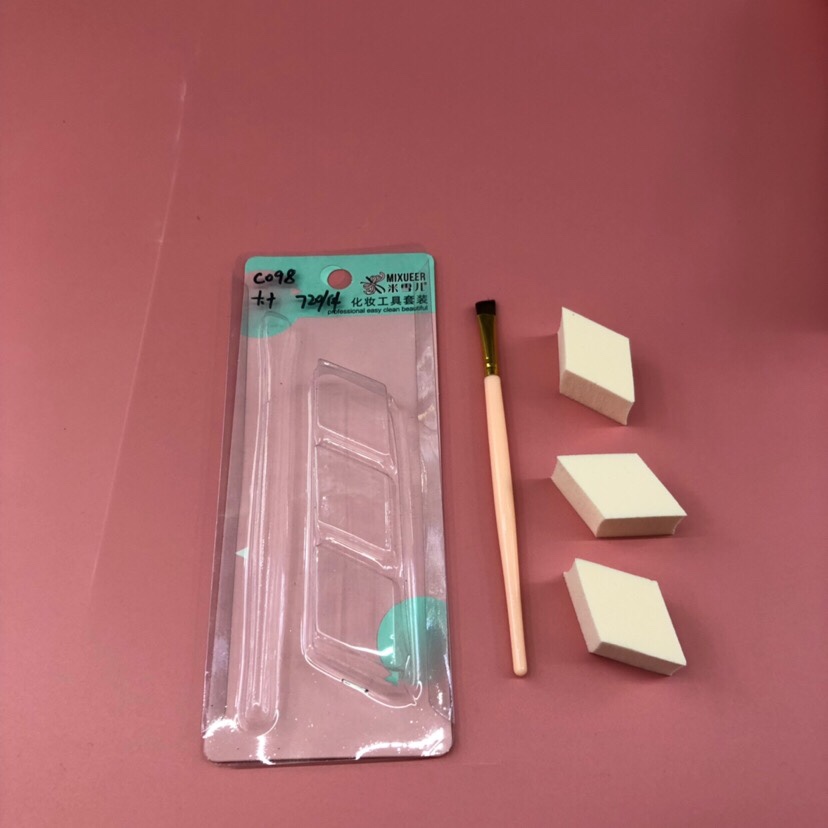 C098 单支刷+3pcs小粉扑插卡套装产品图