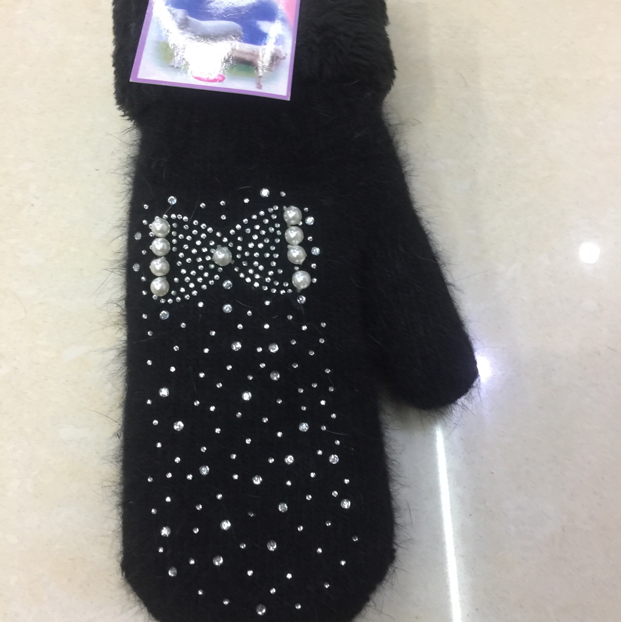 兔毛烫钻加珍珠