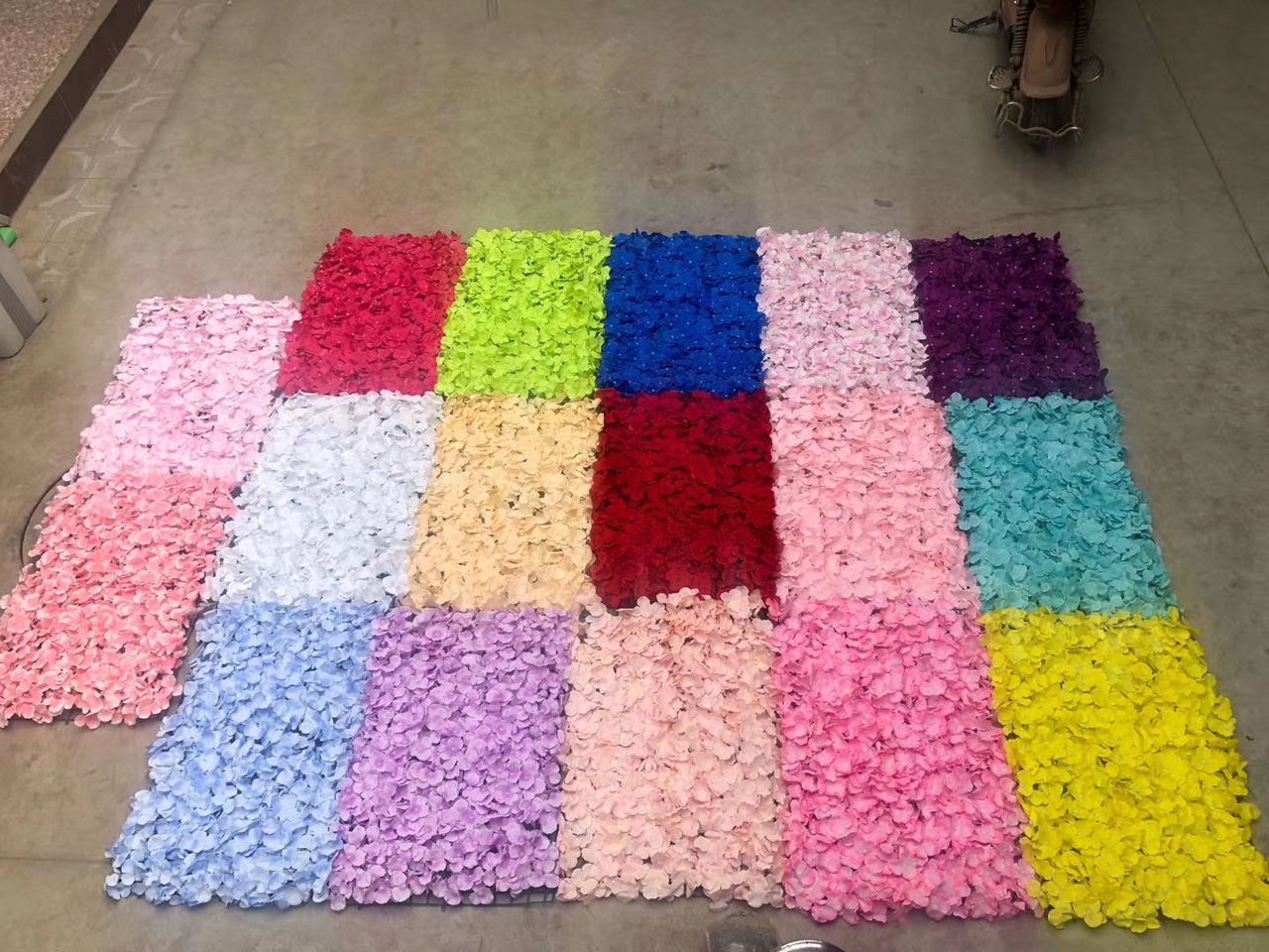Flower raft