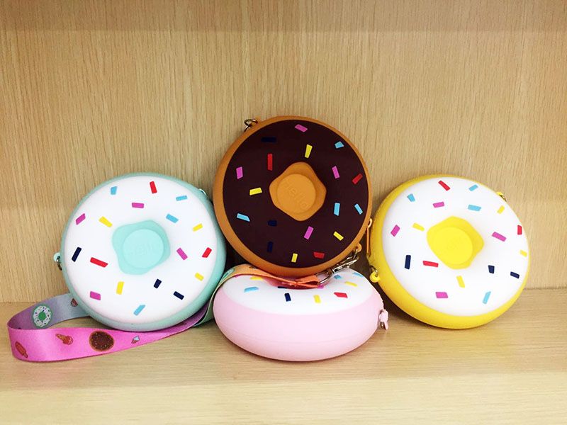 硅胶包零钱包甜甜圈包玩具包慢回弹小玩具小玩具儿童卡通金蛋钥匙环