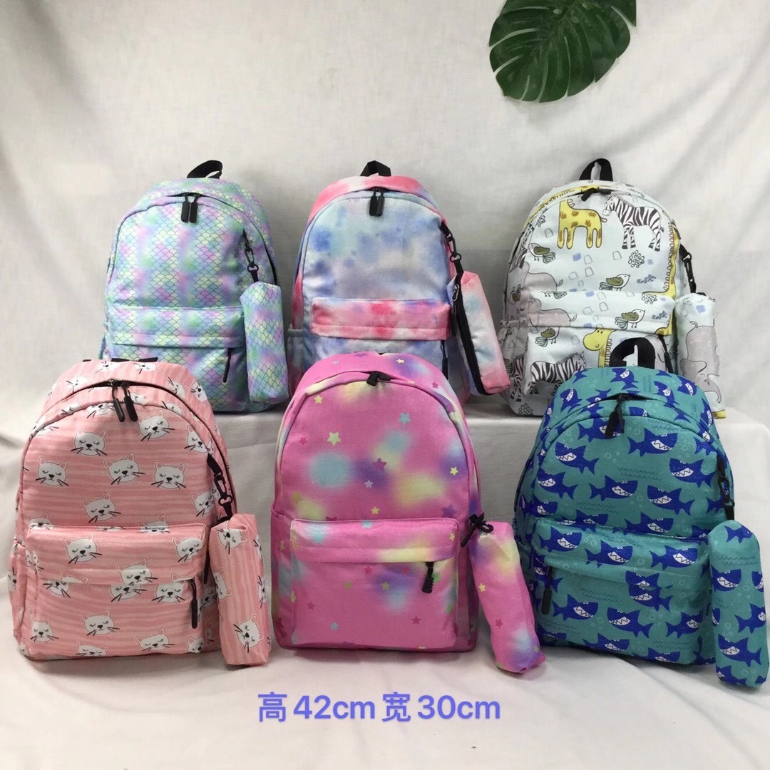 学生包书包产品图