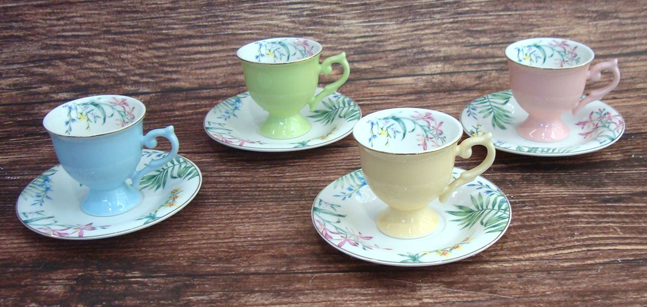 Ceramic tea set with 12 coffee cups and saucers details Picture