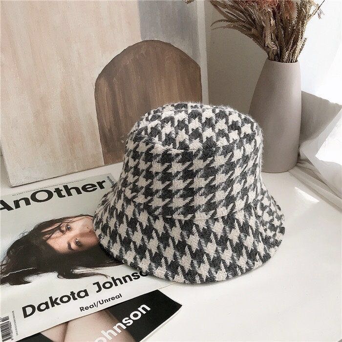 Qiu Dong fisherman cap black mig