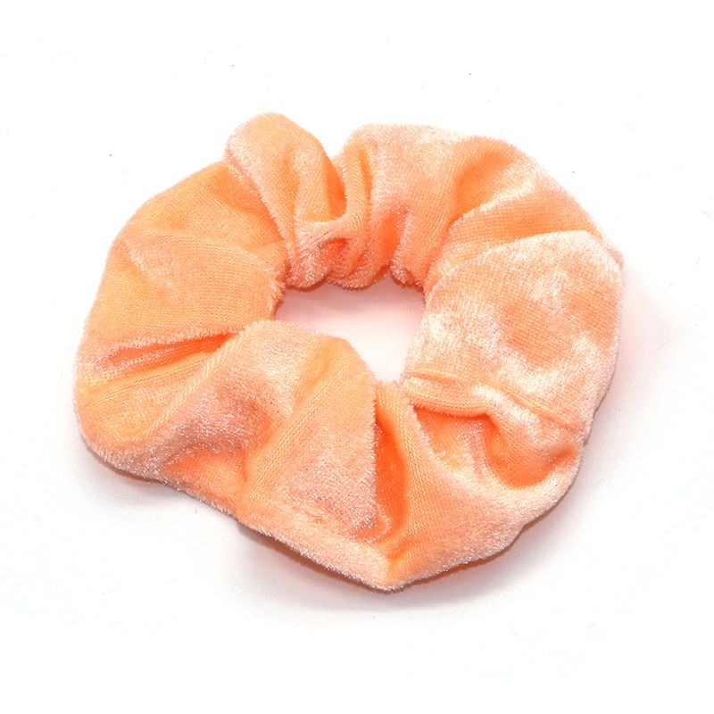 Factory direct sales of European and American velvet hair bands, velvet large intestine hair band sets, 36-color fabric large intestine hair band accessories Application Scenario