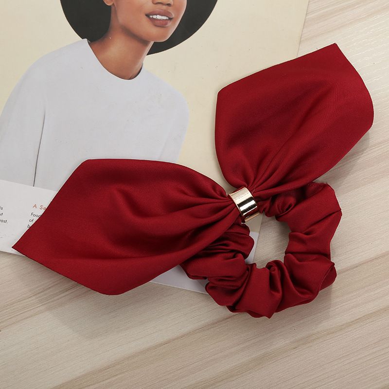 Wholesale of new spring European and American fashion bow hair bands, creative metal buckle hair ropes and fabric hair accessories Specification image