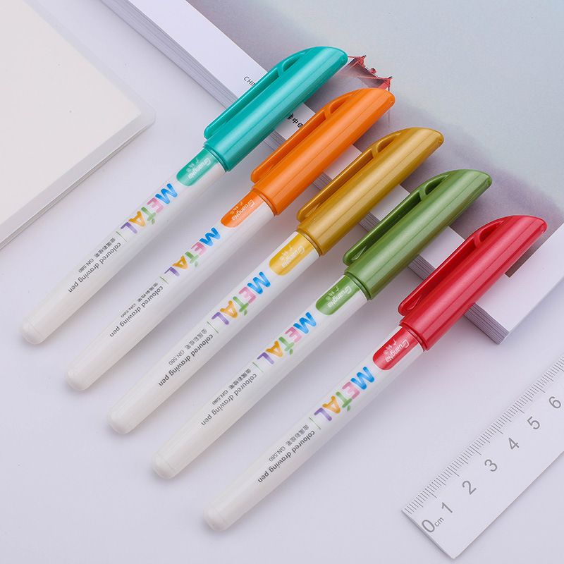 Brand direct sales: 580 12-color signature pens, greeting cards, DIY photo albums, black marker pens, and craft pens wholesale