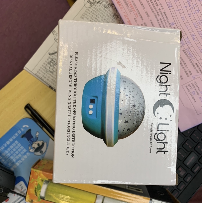 星空灯投影仪儿童玩具生日礼物女孩满天星卧室梦幻小夜灯浪漫旋转