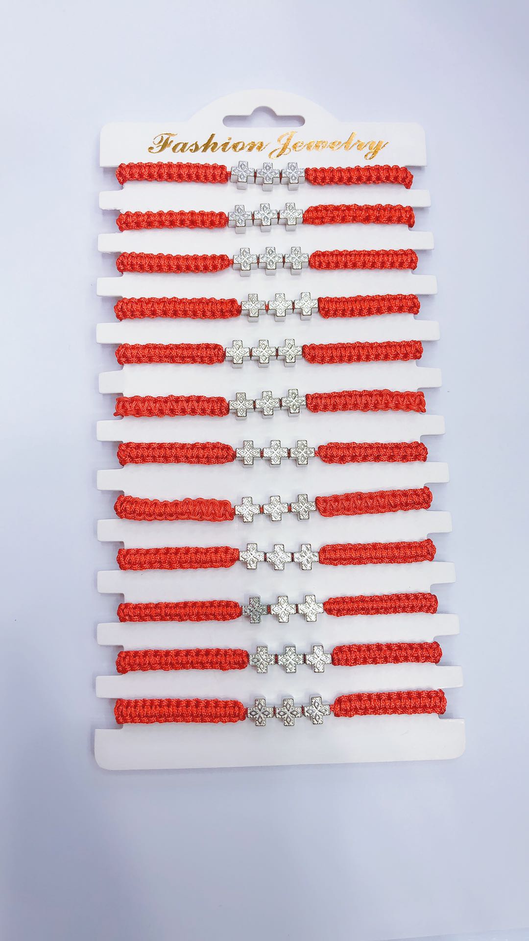 The alloy small cross of the flat knot bracelet can be customized in both adult and children's sizes