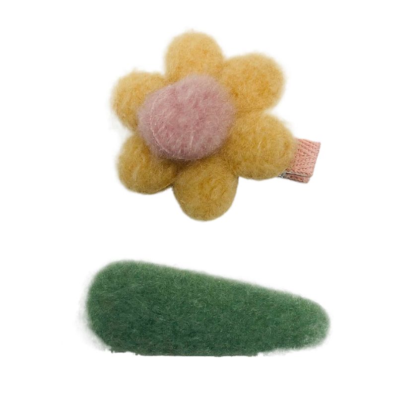 ns Fall and winter new face wash large hair clip plush macaron color flower headdress sweet and cute bangs clip set Application Scenario