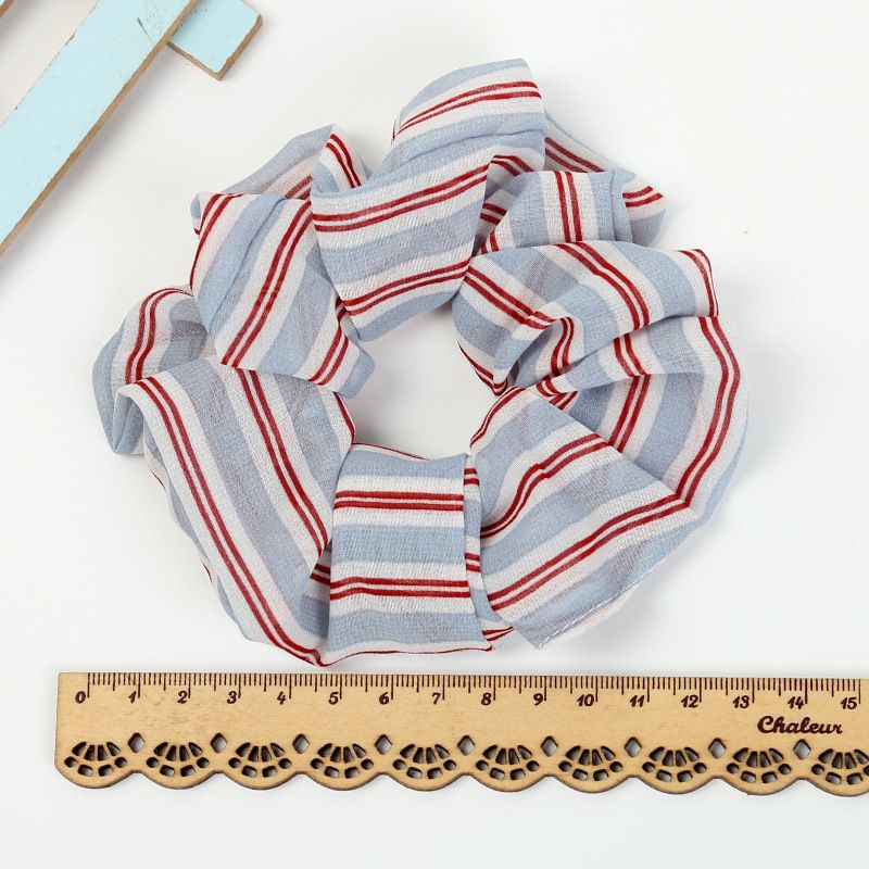 Wholesale of new Japanese and Korean style elegant and fresh striped large intestine hair bands, women's hair bands, women's updo hair accessories from the manufacturer details Picture