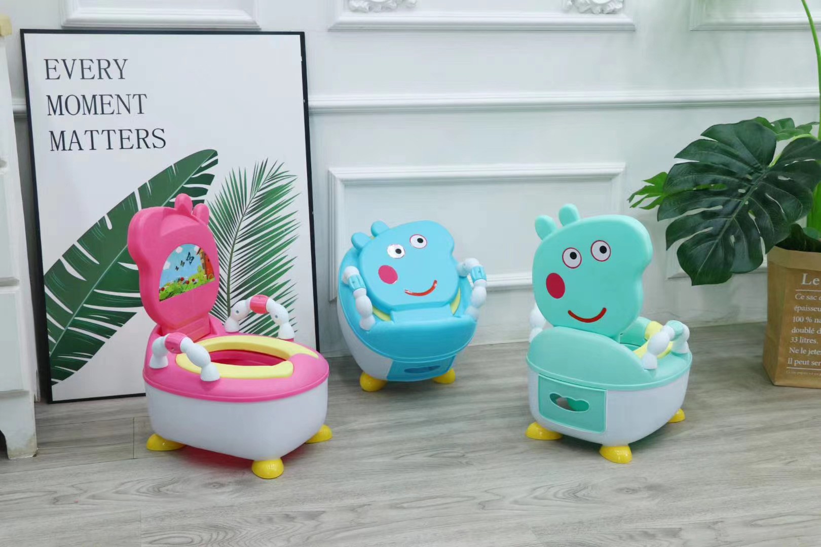 卡通便携式坐便器详情图1