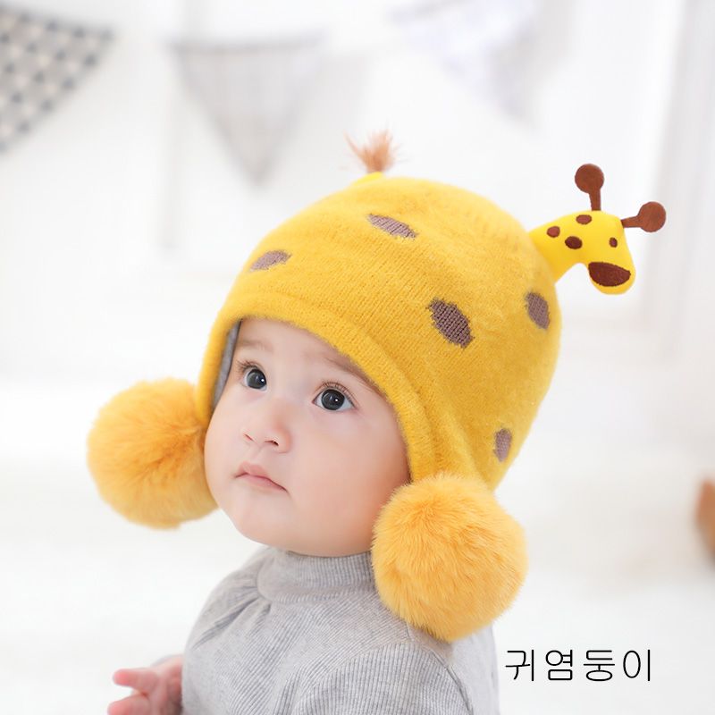 2020 Children's hat Autumn winter new giraffe design knitted hat baby thickened ear protection warm wool cotton hat thumbnail