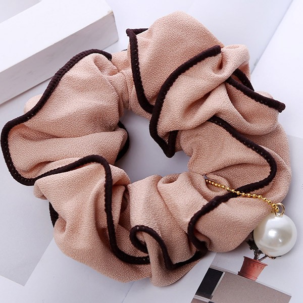 Wholesale of Japanese and Korean version fabric-trimmed hair bands, fashionable pearl hair ties, hair accessories and elegant women's hair ties detail image 2