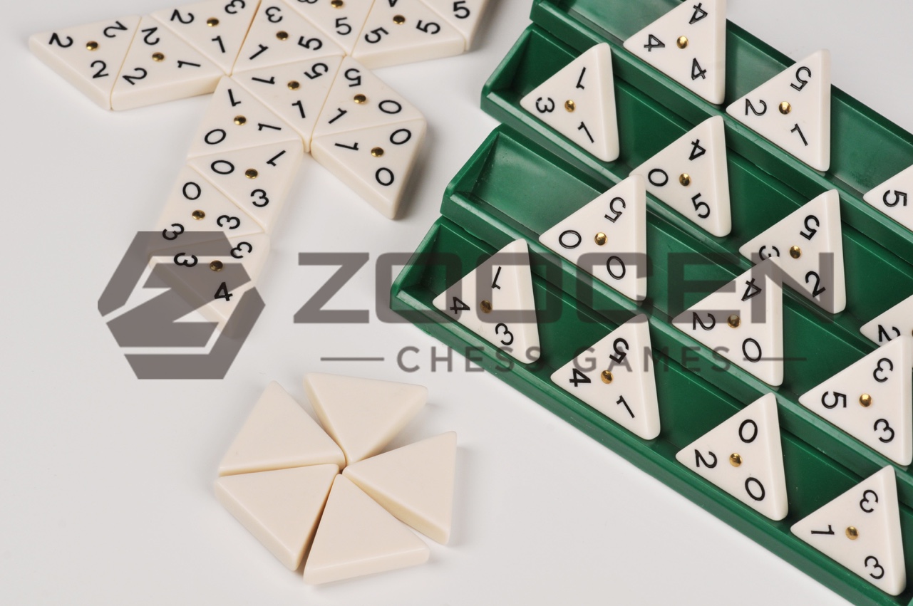 Triangle domino Classic Triangular Dominoes game thumbnail